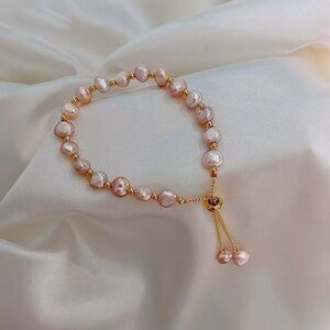 Baroque natural freshwater pearl bracelet